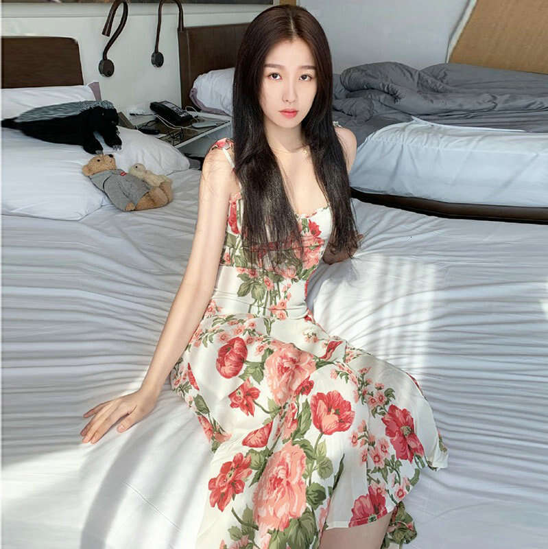 Calf Long Dress Dresses for Woman Designer Buttock Bodycon Dresses for Women 301ref Rayon Printed Strap Midi Dress Yu Shuxin Same 2025 Summer New Fren