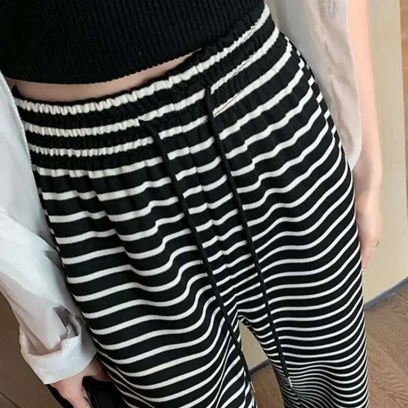 Baggy Female Trousers Elastic Waist Loose Womens Pants Korean Fashion Xxl High Quality One Size Slacks Trends 2025 Clothing G