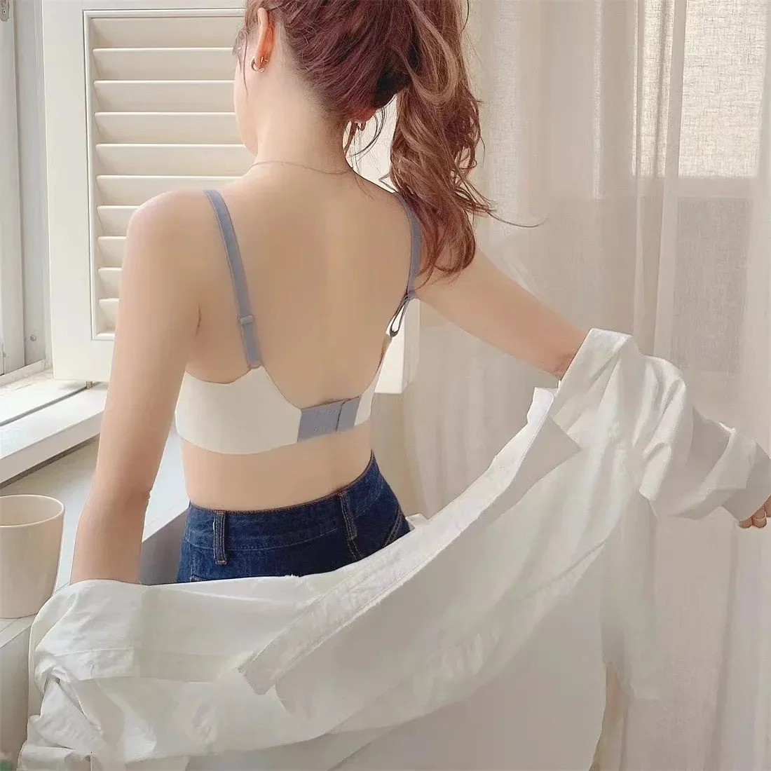 Invisible Push Up Bra Backless Sexy Women Bras Low Cut Plunge Brassiere Open Back Wedding Underwear Seamless Lingerie 250617