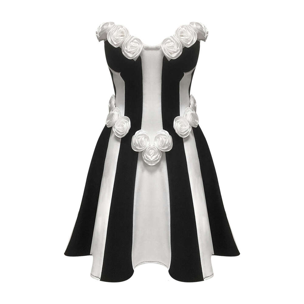 Three-Dimensional Flower A-Line Strapless Deep V Black and White Striped Sleeveless Elegant Bandage Short Dress