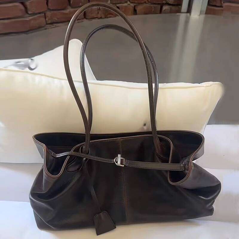 New Casual Commuter Versatile Korean Oil Wax Leather Handbag Shoulder Tote Underarm Bag for Women Trendy