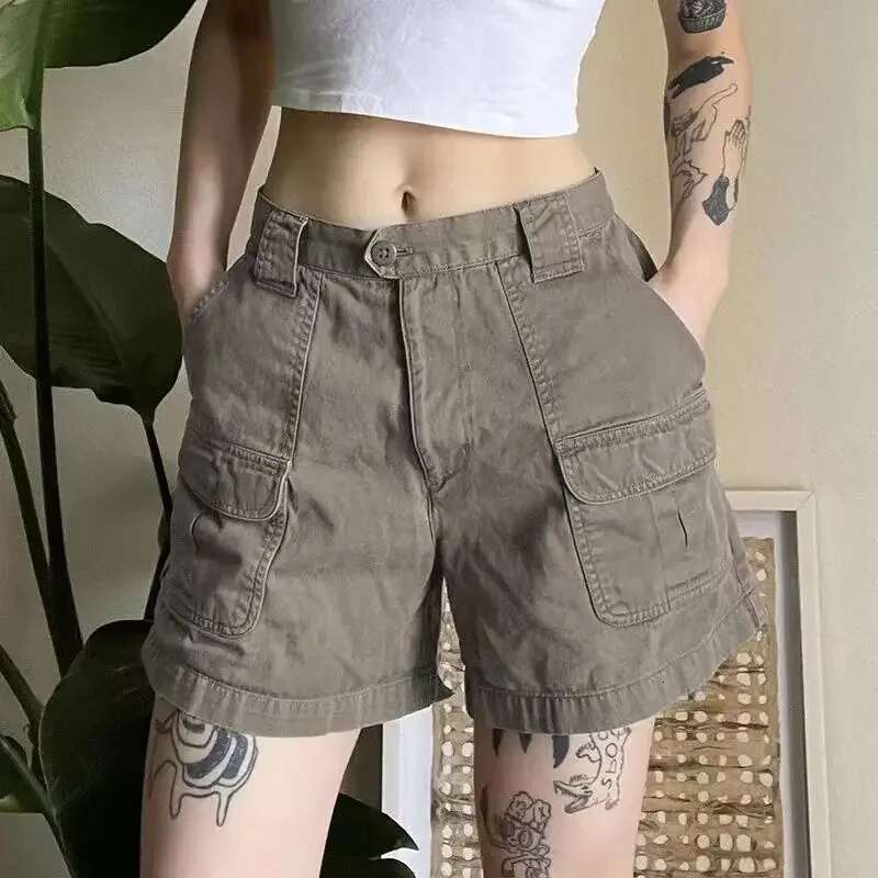 Streetwear With Waist Pocket Shorts for Women Korean Style Short Pants Woman Flowy Stretchy Jorts Aesthetic Youthful To Wear Hot