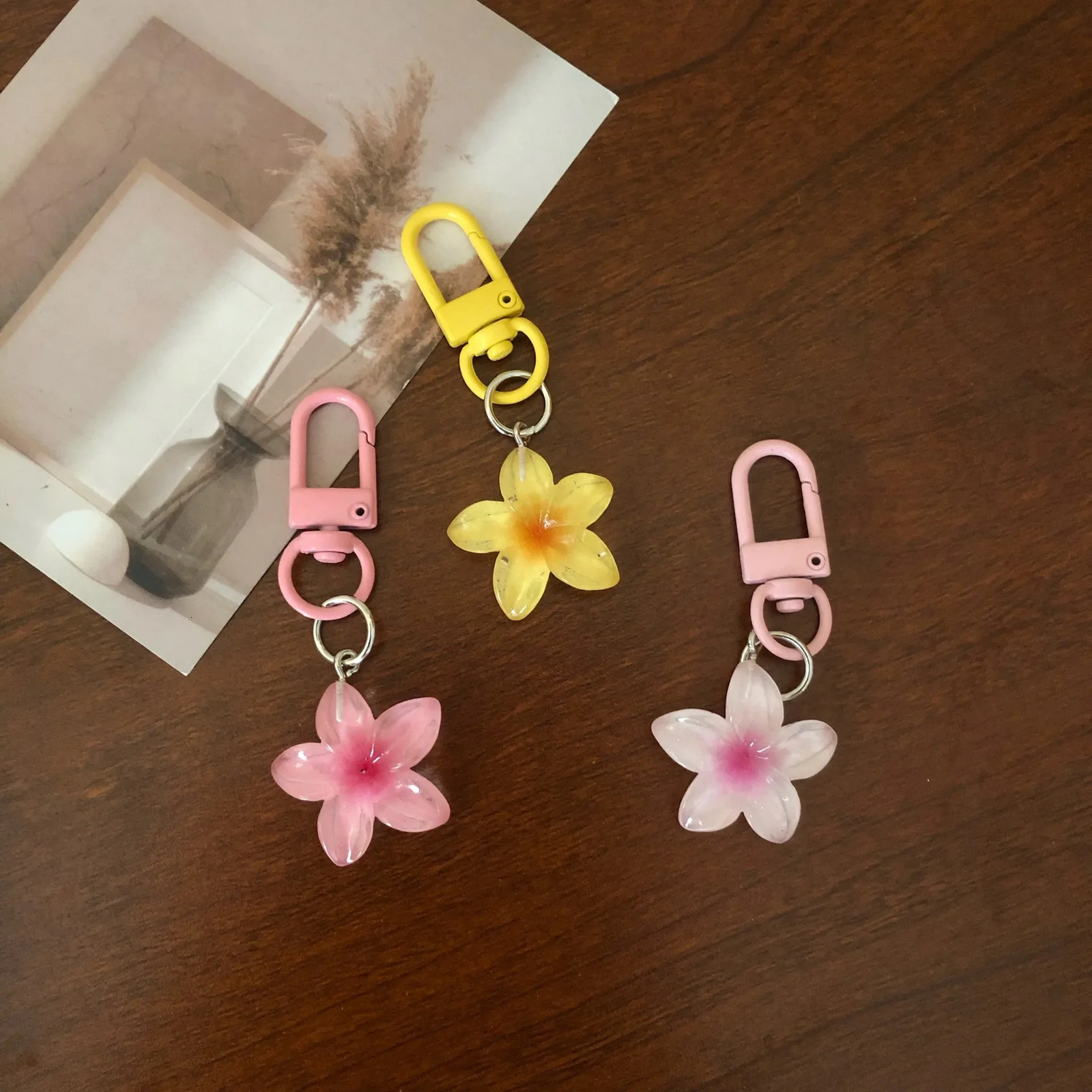 Sweet Colorful Jelly Flower Key Chain Color DIY Flower Cute Keychains Pendant Student Girls Resin Bag Pendant Keyring Jewelry 250616