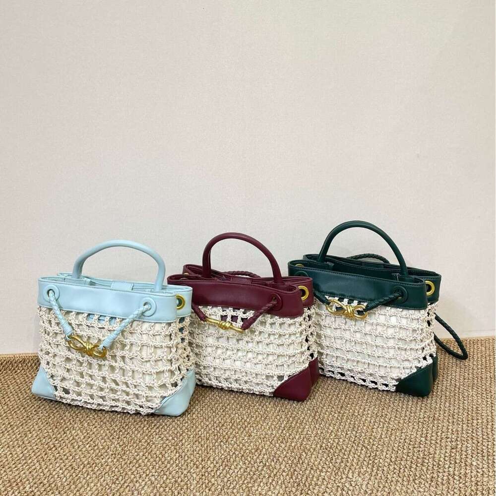 Old Money Style Minimalist Cowhide Andiao Woven Large Capacity Commuter Tote Bowknot Single Shoulder Crossbody Women s Bag