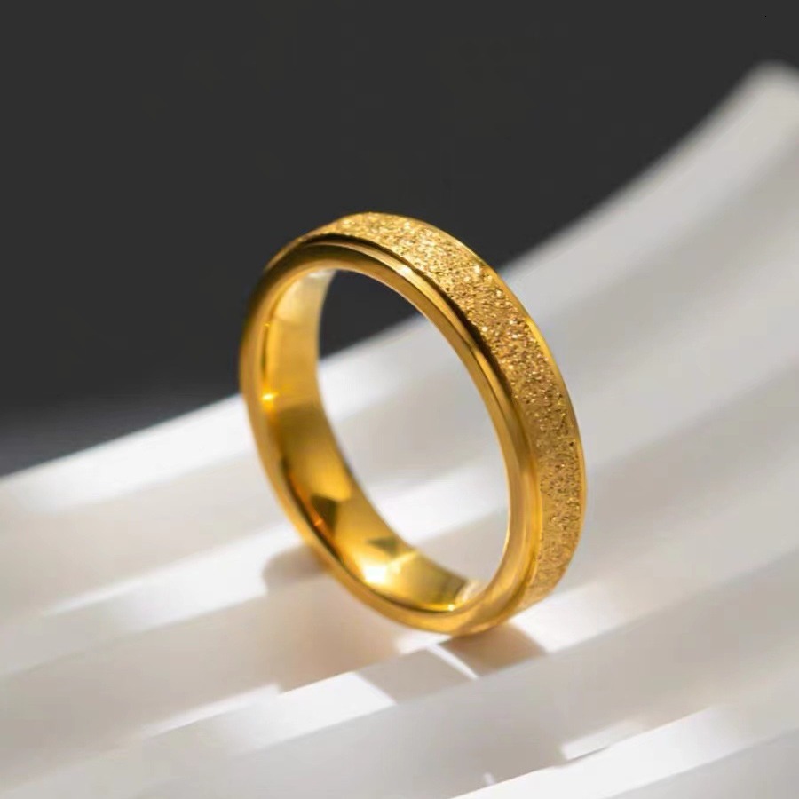 Non-Fading Sparkling Starry Sky Titanium Steel Matte Ring for Women, Elegant Niche Plain Band Ring, Couple Rings