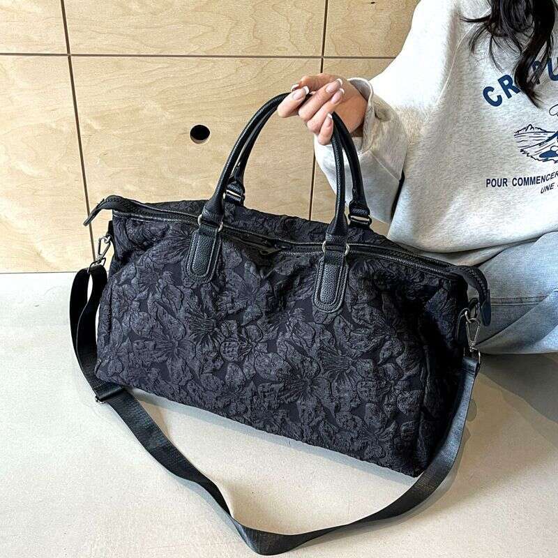 Travel Bag For Women, Large Capacity, Lightweight, Business Trip, Handheld Sports Fitness Bag, High-End Feel, Student Dormitory duffle bag Designers D