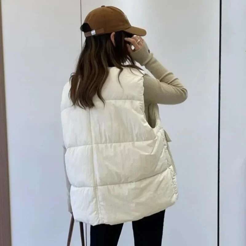 Womens Vests Loose Warm Classic Casual Korean Style Lady Padded Cotton Giletes Cold Trend 2025 Working New Outerwear Autumn