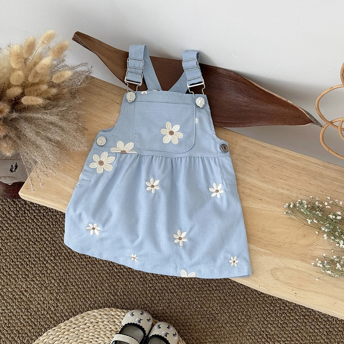 Toddler Infant Girls Denim Dresses Flowers Embroidery Strap Knee-Length Kids Dresses One-piece 0-3 Years Overall Girl Clothes 250617
