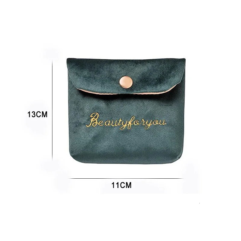 1Pc Girl Cute Towel Storage Bag Pad Pouch Women Makeup Organizer for Coin Purse Lipstick Headphone Travel Accessories 250614