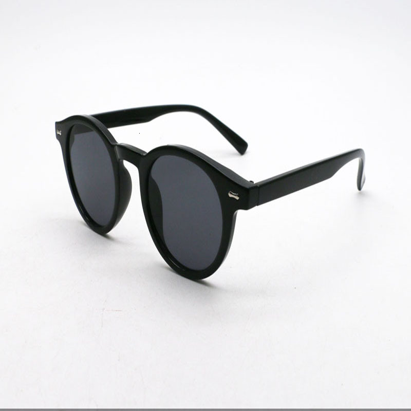 Round Frame Sunglasses with Ocean Lenses for Trendy Men and Women