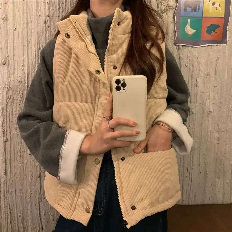Loose Short Half Lady Padded Cotton Giletes Cold Autumn Casual New Outerwear Insulated Demi-season Womens Vests Trend 2025 Warm