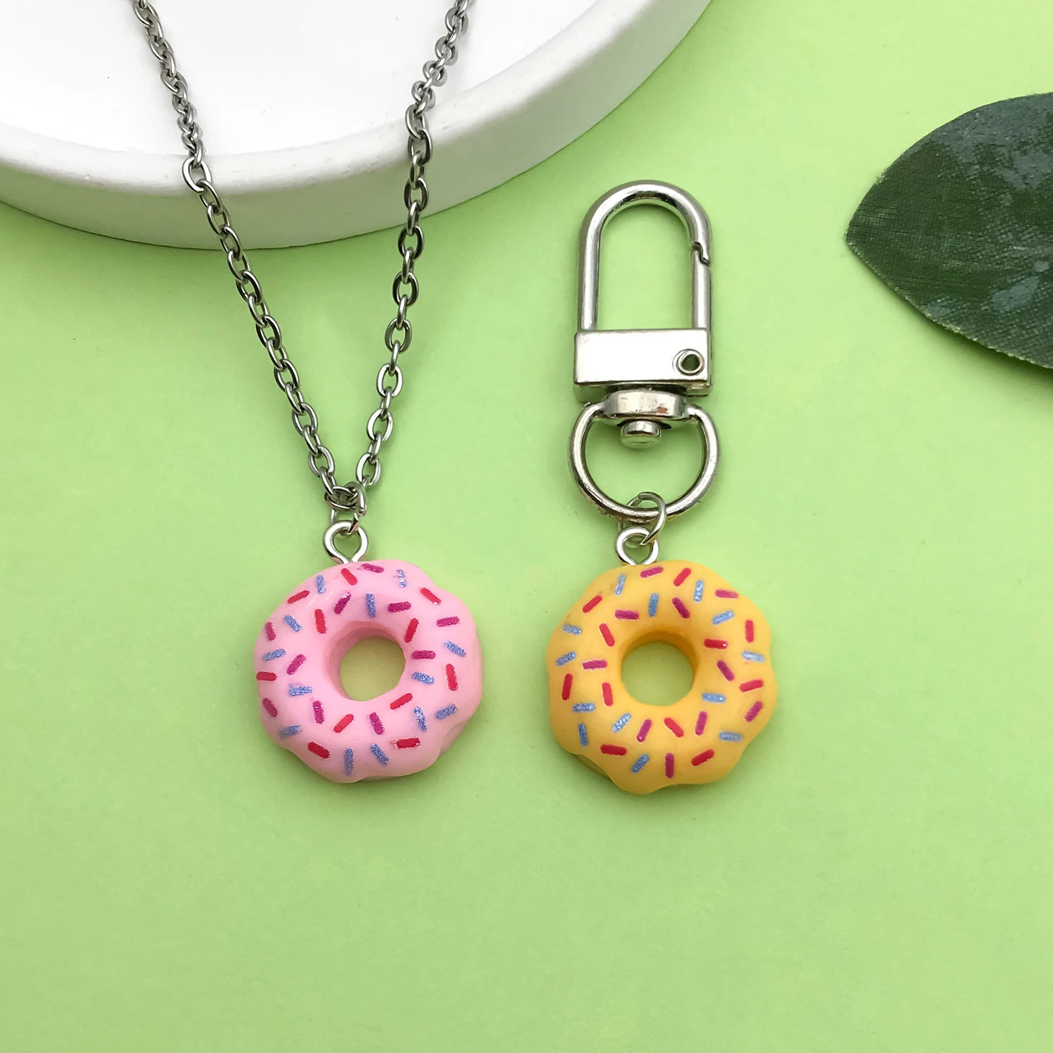 10/12pcs 18*21mm Colorful Food Donuts n Charms 3D Resin Pendants For DIY Bracelet Necklace Jewelry Making Accessories 250609