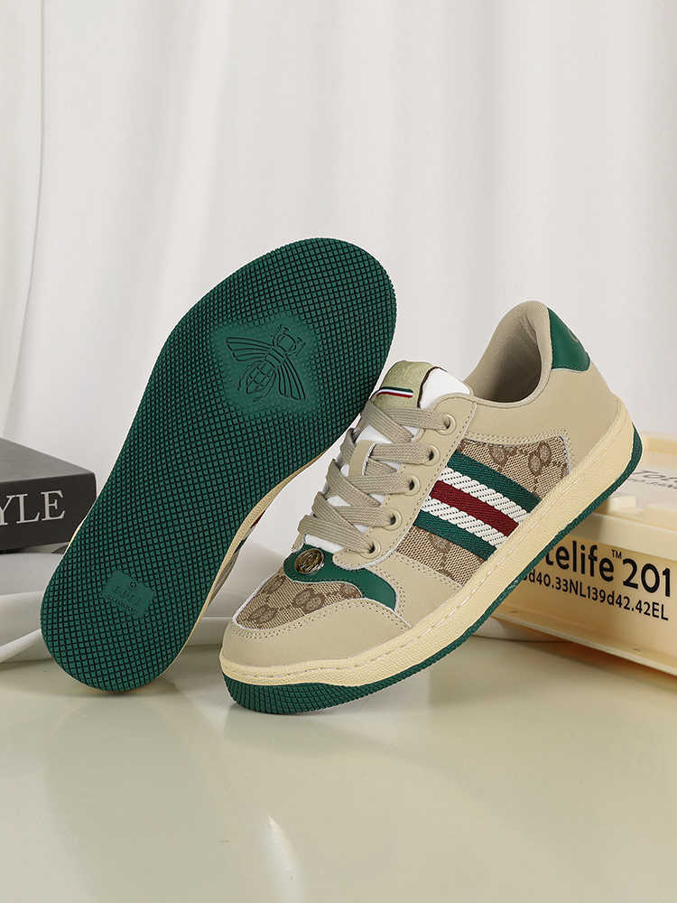 Minimalist White Casual Shoes Breathable Lightweight Sneakers for Everyday Wear