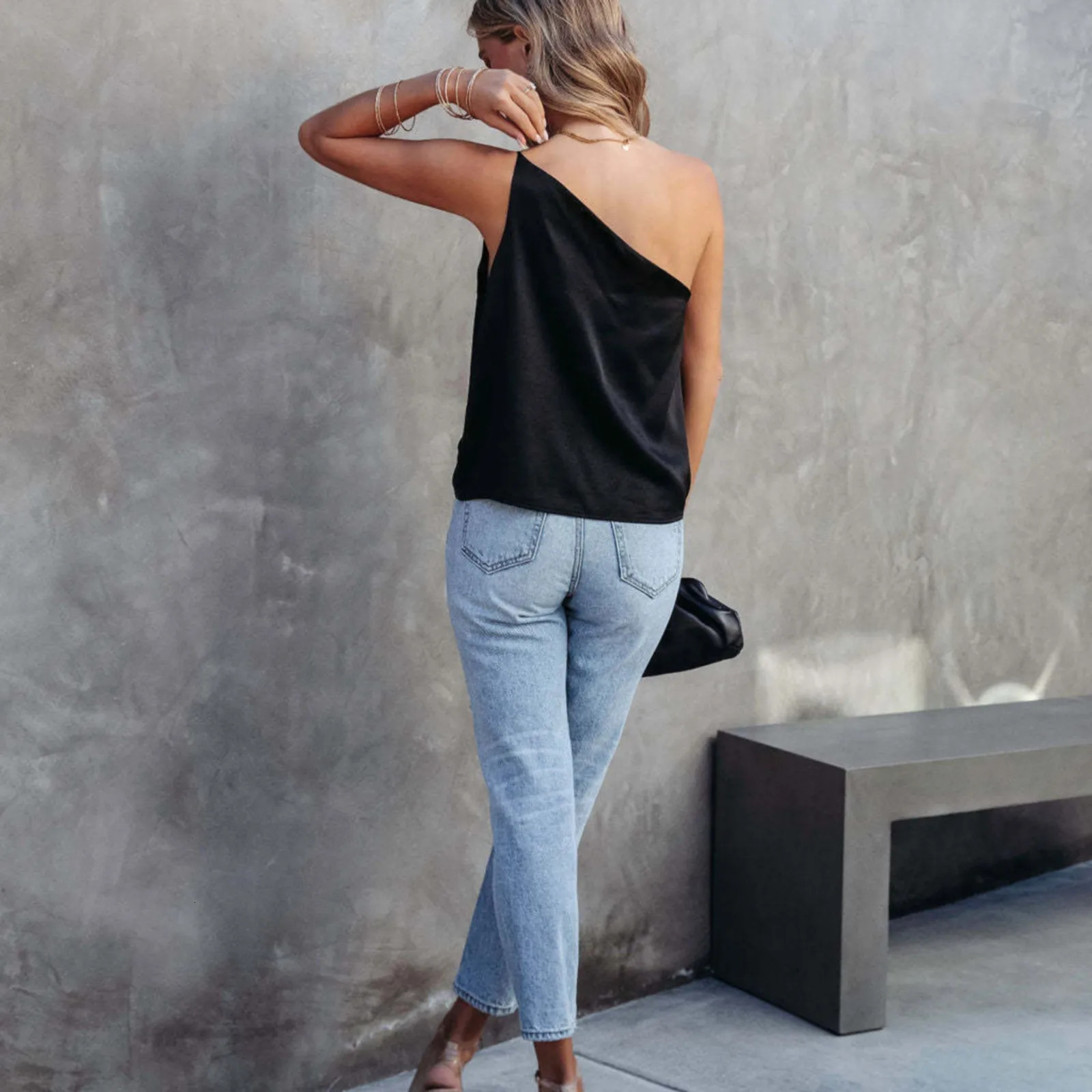 Summer Blouses For Women Fashion Sleeveless Satin Shirt Loose casUAl Round Neck One ShoULder camisole camisas Y Blusas 250614