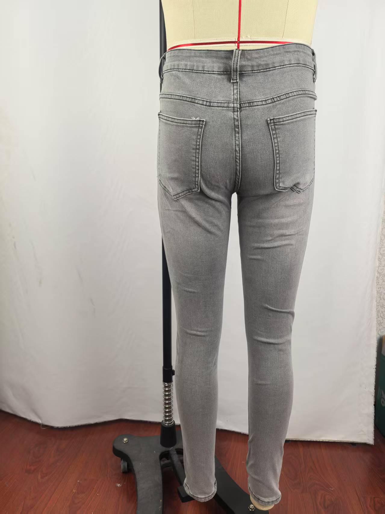 Men's Skinny Jeans - Comfortable Stretch Denim Pants a wide range of styles