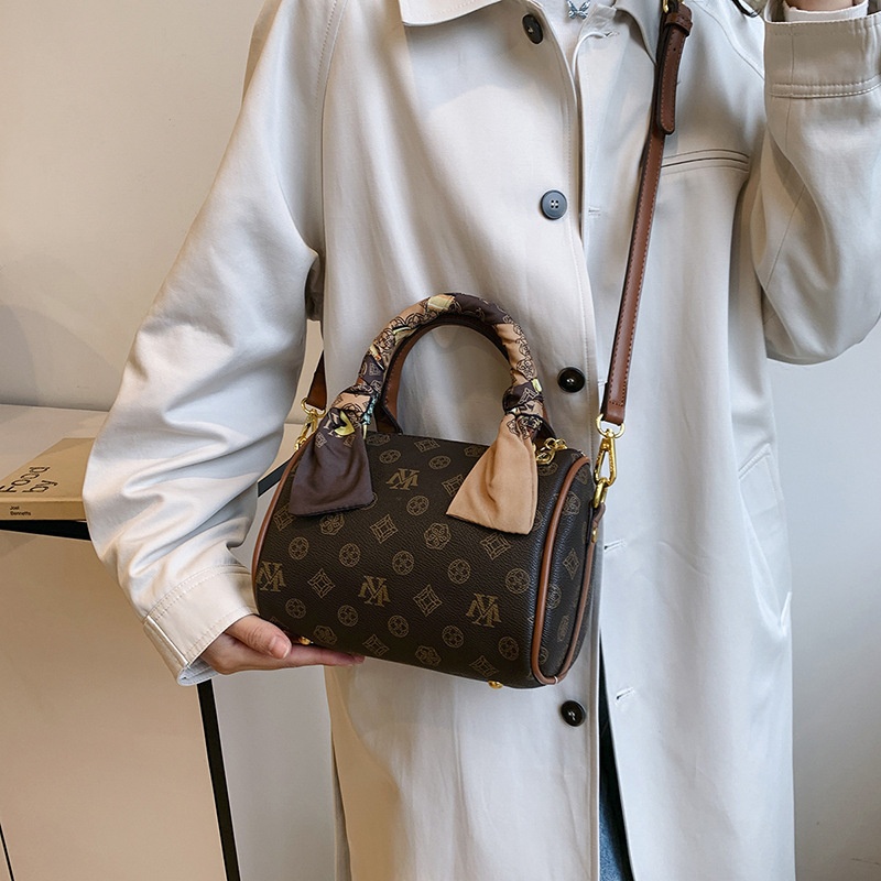2025 free shipping women's designer luxury fashion temperament scarf crossbody bag handbag shoulder bag brown khaki