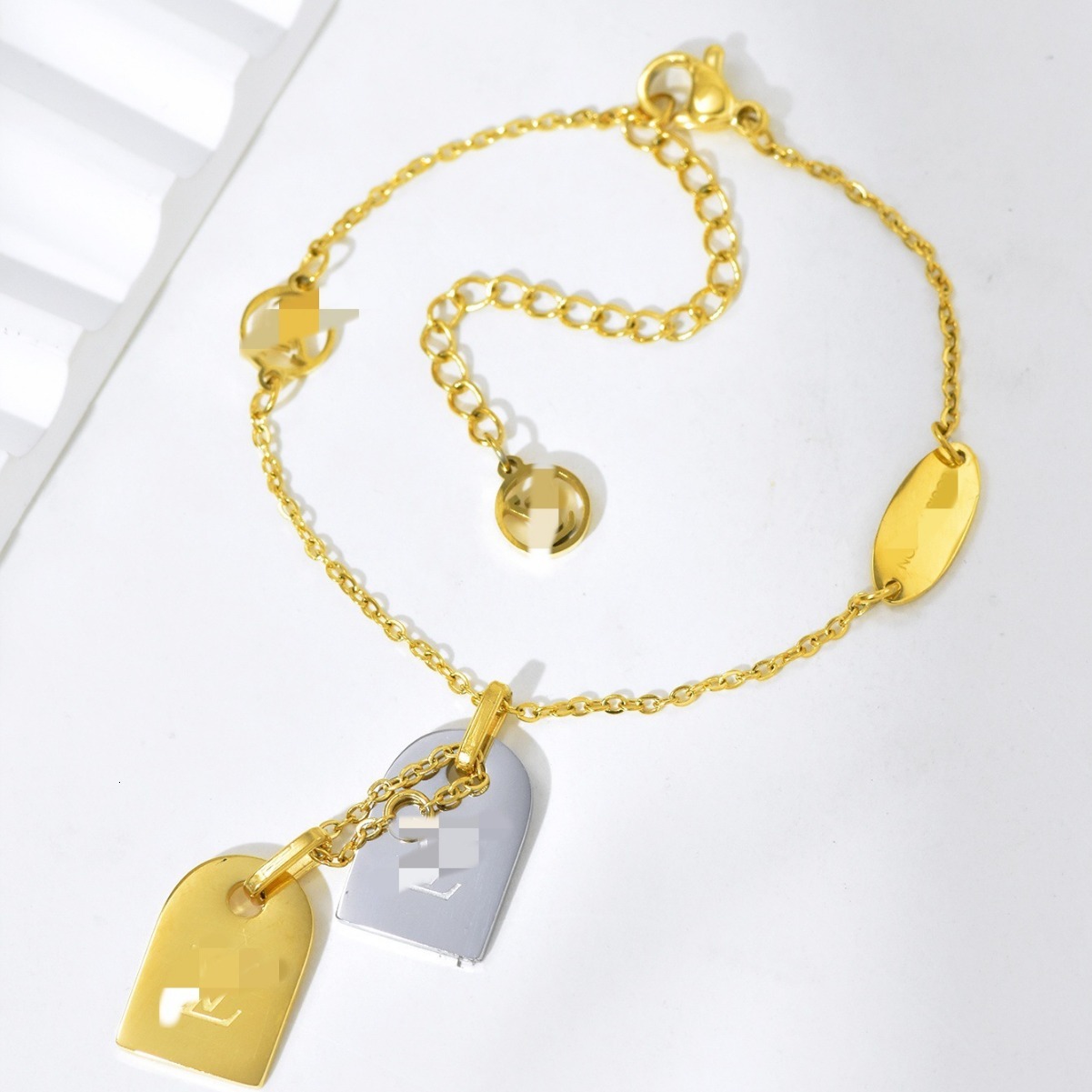 Trendy Fashion Versatile Double Tag English Bracelet for Women, Unique Design, Titanium Steel Non-Fading Jewelry
