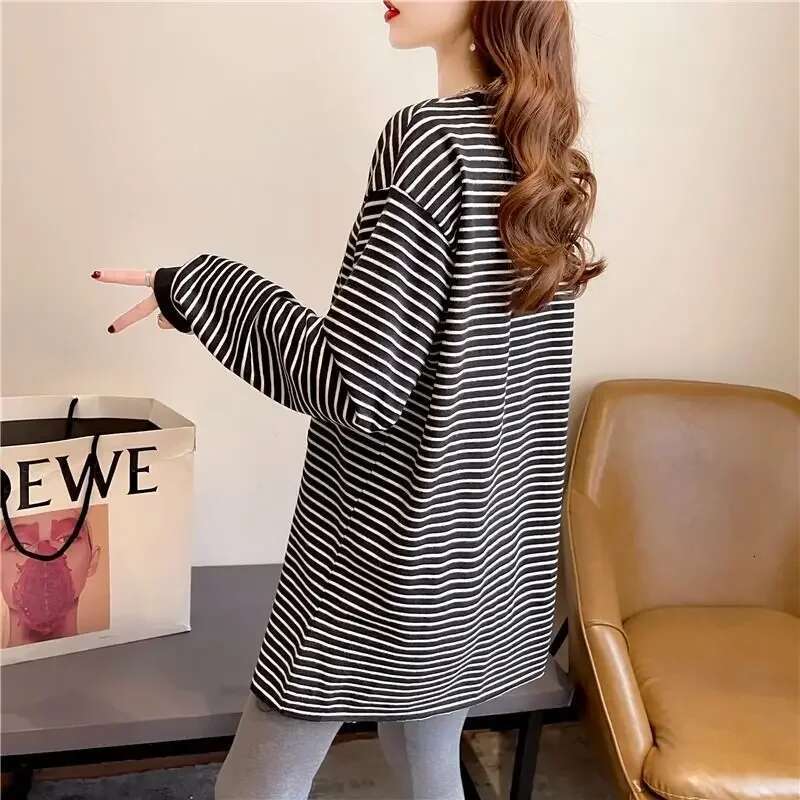 Woman Tops Loose Sweatshirt for Women Long Sleeve Baggy Pullover Round Neck Korean Clothing Emo Kpop Basic New In Y 2k Vintage E