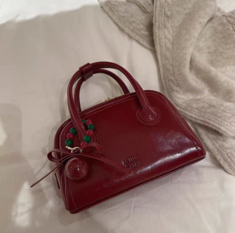 Nanfeng Chio2nd Ceir High-end Series Christmas Bingo Pillow for Women Red Handbag Crossbody Bag ddmynov ddmynov