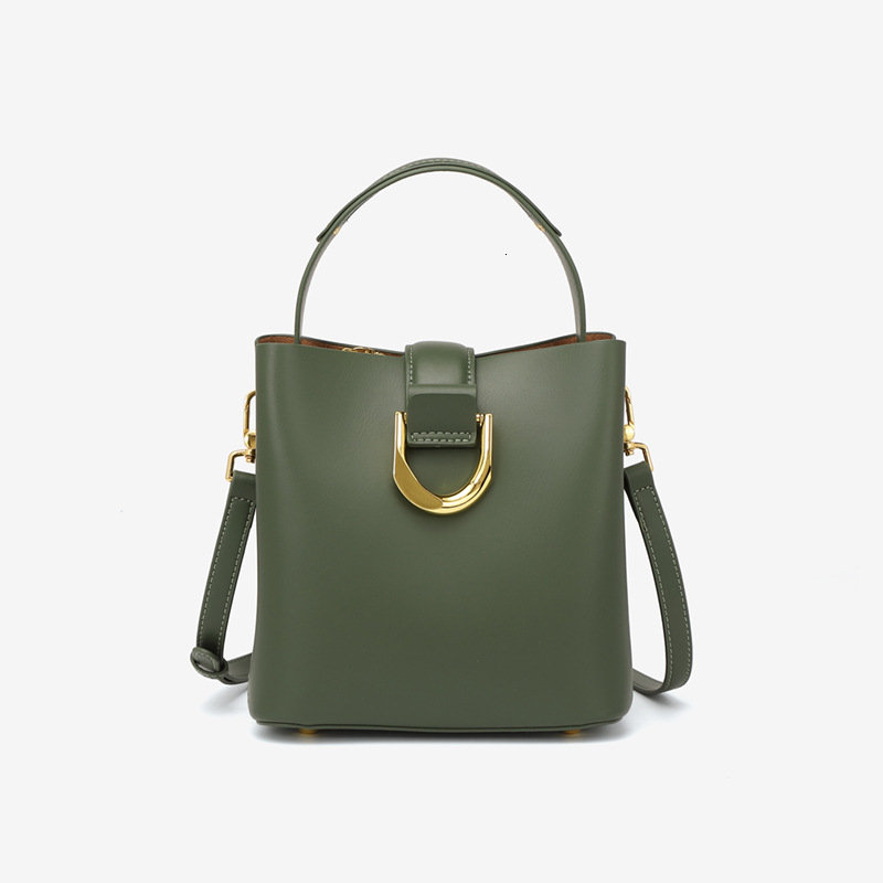 Free Shipping Designer Bucket Bag Shoulder Bag New Trendy Fashion Handbag Versatile Large Capacity Commuting Crossbody Bag For Women