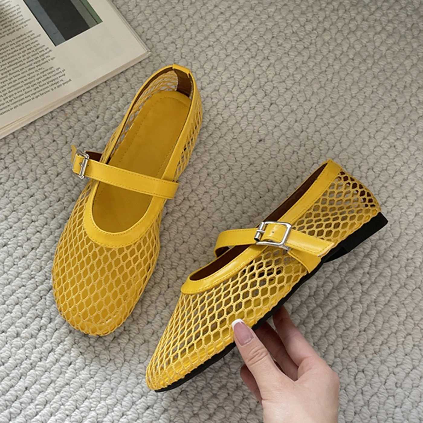 Eilyken Summer Designer Cozy Mesh Heels Women Flat Shoes Fashion Round Toe Strap Casual Outdoor Dress Sandals Z250617
