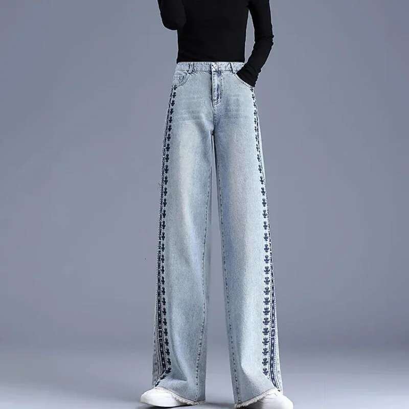 Straight Leg High Waist Shot Trousers Blue Pants for Women Embroidered Womens Jeans South Korea Spring Harajuku Fashion 2025 R Z