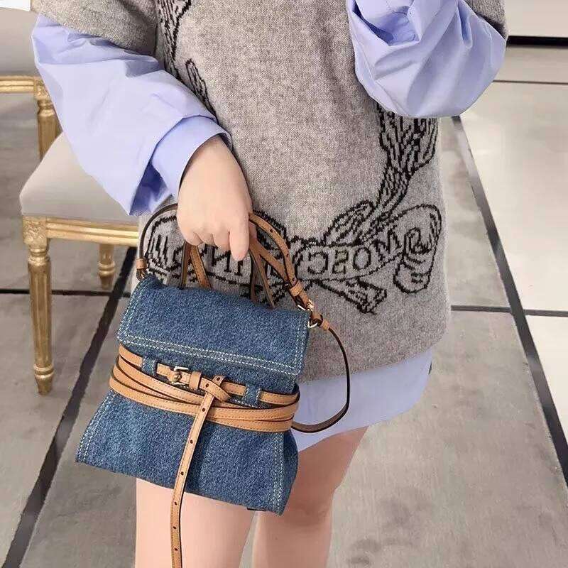 Hot Selling New Top Bottom Handle Designer Fashion Double Belt Buckle Artificial Suede Shoulder Bag
