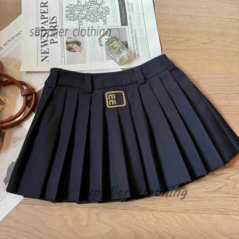 Skirts High_end Designer New Classic Pleated Luxury Skirt With Embroidered Letters And Fashionable Versatile College For Woman Style Decoration 6LAU