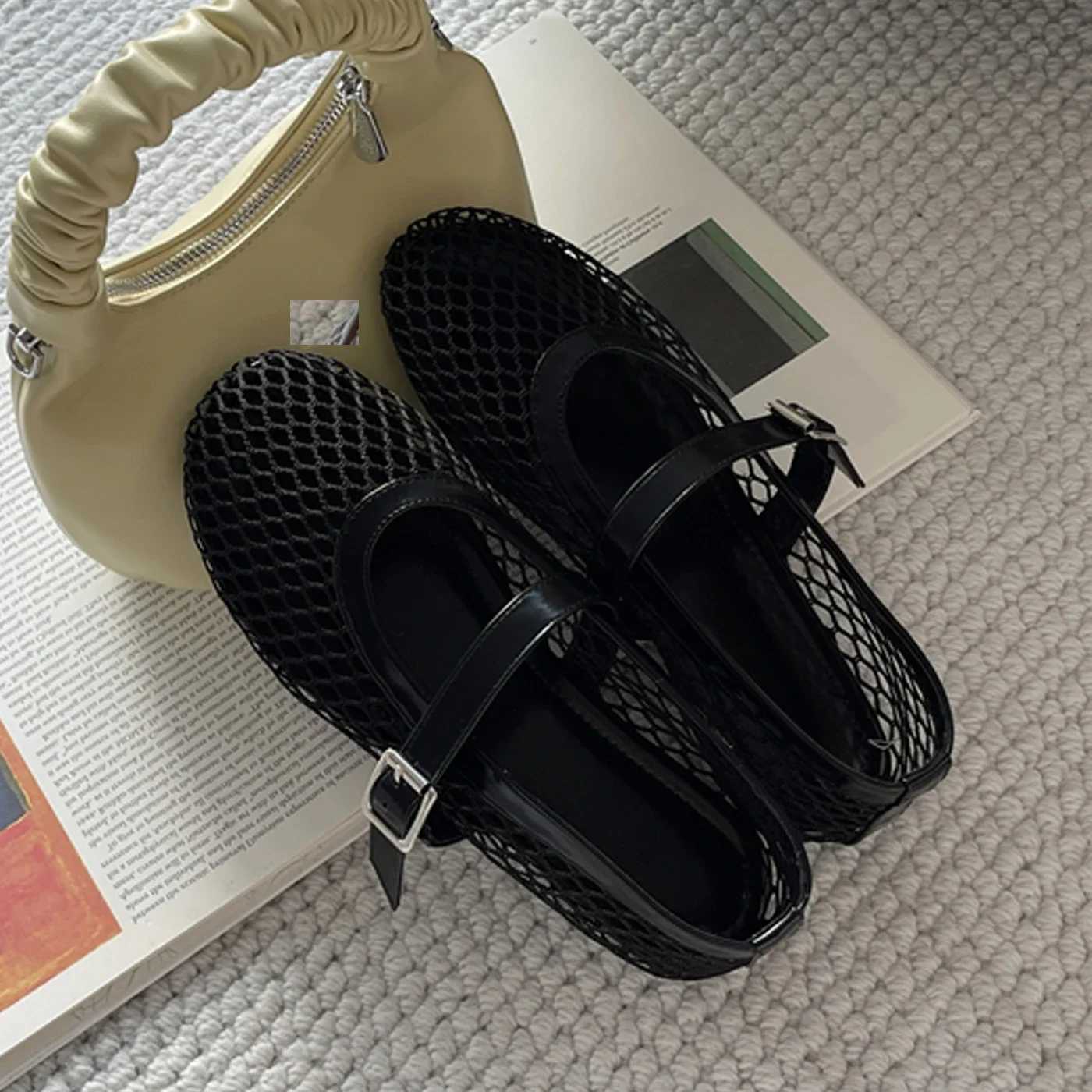 Eilyken Summer Designer Cozy Mesh Heels Women Flat Shoes Fashion Round Toe Strap Casual Outdoor Dress Sandals Z250617