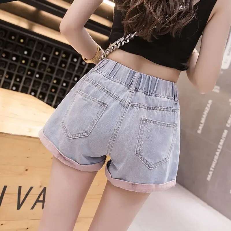 Short Jean Pants Woman Streetwear Ripped With Waist Pocket Denim Shorts for Women Low Price Designer Kpop Korean Style Stretchy