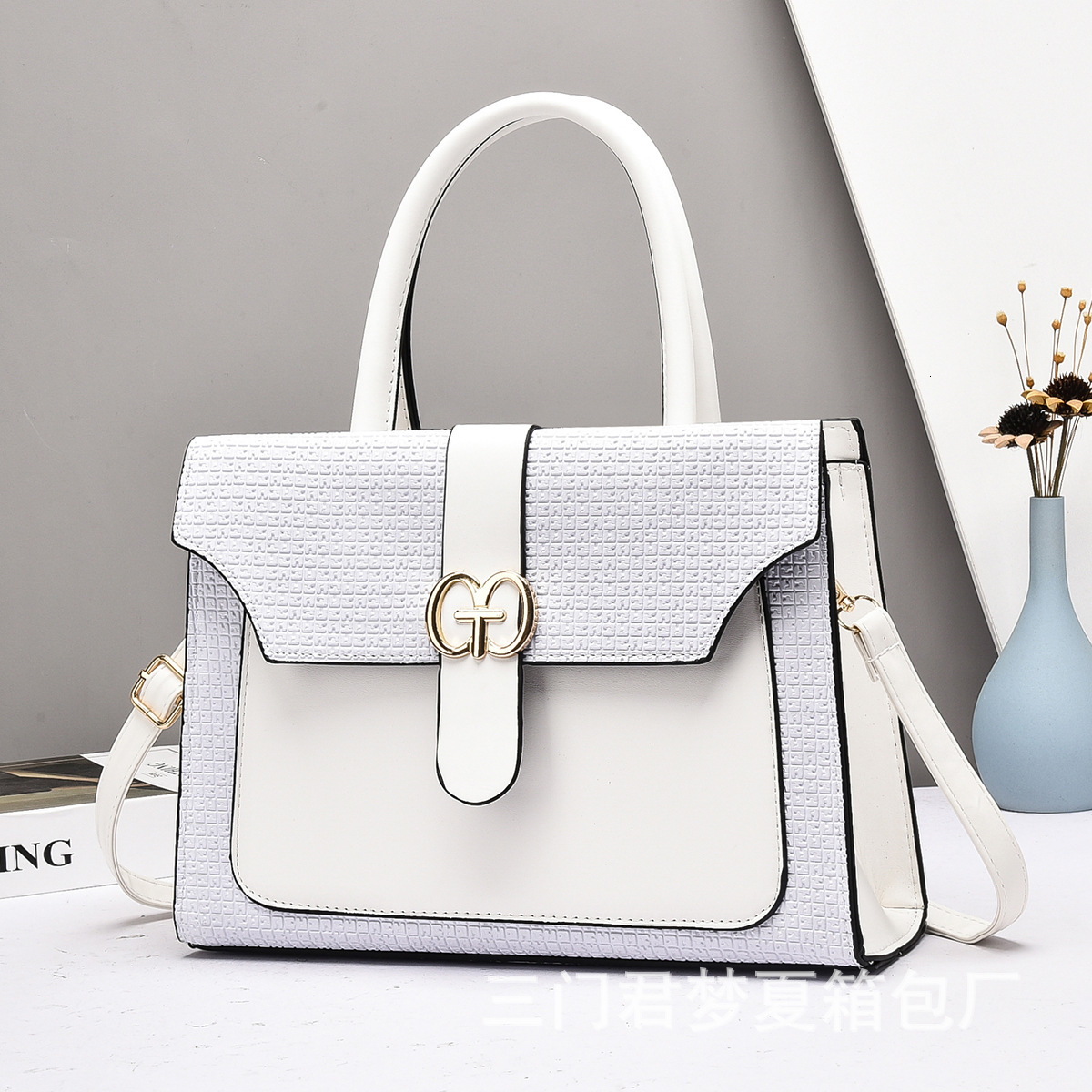 Free Shipping 2025 New Designer Bag Elegant High-end Multifunctional Women's Handbag Fashionable Large Capacity High-quality Shopping Bag