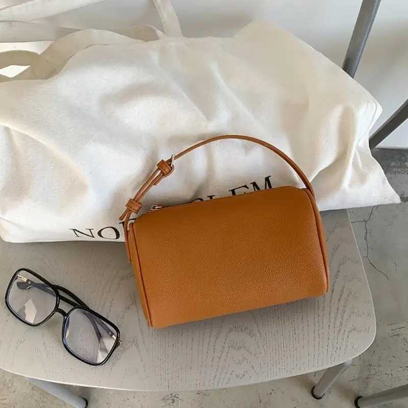 X5XA Eye Catching Cylinder Handbag PU Leather Shoulder Bags With Adjustable Strap For Casual Outings And Special Events Z250617