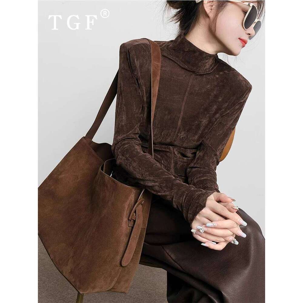 High End Melard Coffee Color Commuter Tote for Women New Suede Single Shoulder Crossbody Bucket Bag