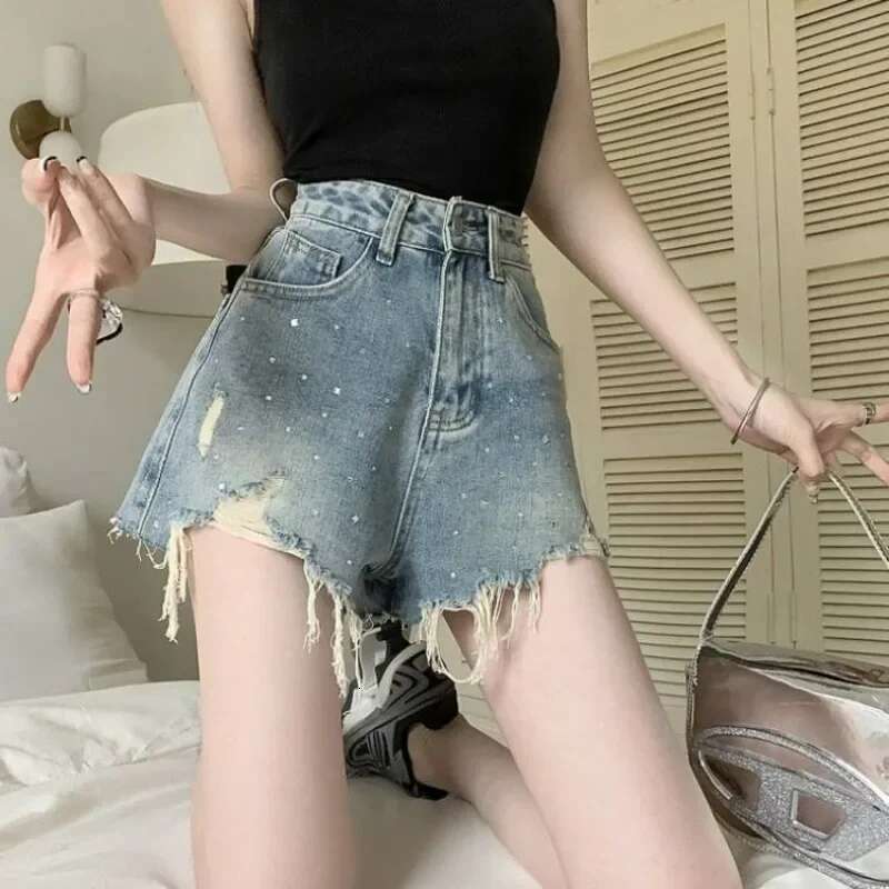 With Belt Denim Shorts for Women Korean Style Short Jean Pants Woman Wide Classic Flowy Harajuku Fashion XL Streetwear Elegant