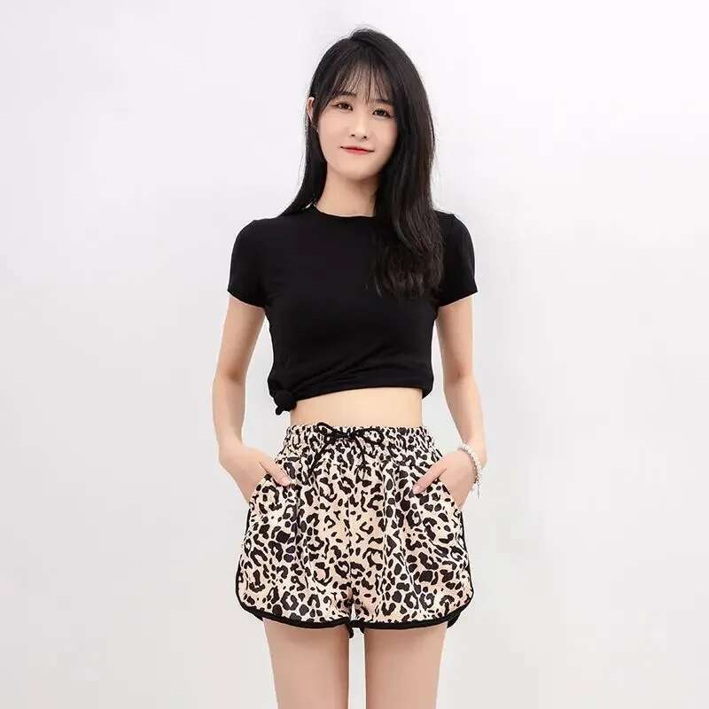 Woman Short Pants Gym Running High Waist Sports Sport Fitness Wide Elastic Shorts for Women Leopard Japanese 2000s Style Elegant