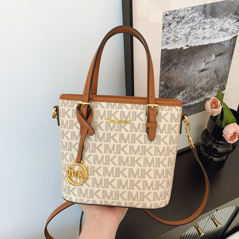 designer High-end Retro Handbag Basket Bag for Women 2025 New Mini Tote Bag Ladies Shoulder Bag Crossbody Bag