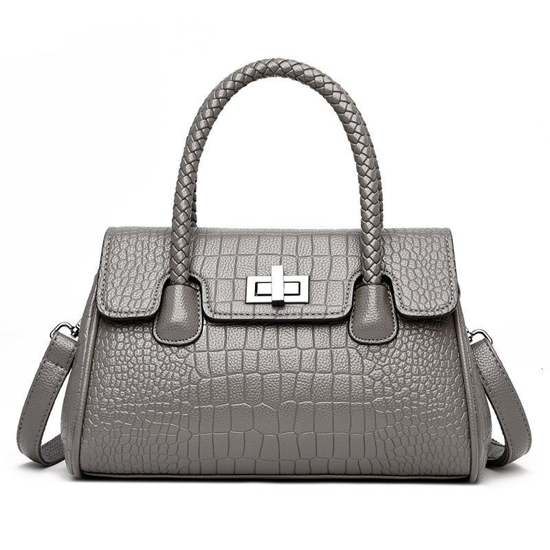 Free Shipping 2025 Summer New Designer Bag Trendy High End Women's Single Shoulder Handbag Fashion High Quality Shopping Bag