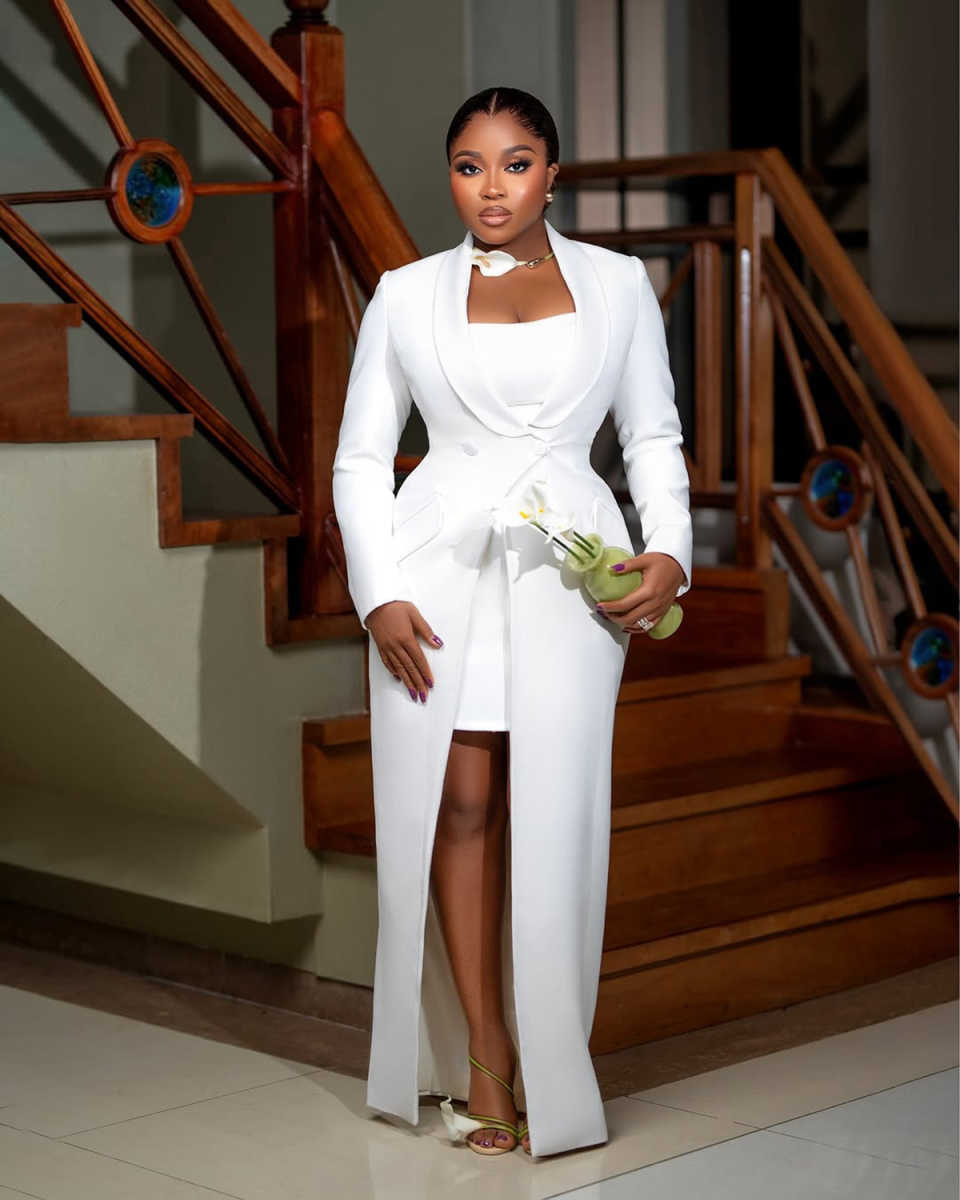 White Plus Size Women Blazer Dress Ladies Long Sleeve Mermaid Fashion Wear Prom Birthday Party Customized Blazer One Jacket