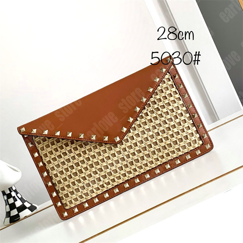 Summer Rockstud Clutch Pouch Straw Raffias Purse Women Vintage Evening Bag Formal Events Handbags Lady Purses Clutch Pouches Envelope Bag