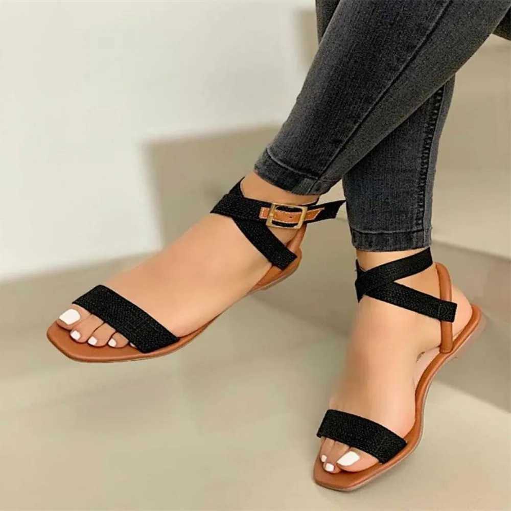 Summer New Fashion Ankle Wrap Outdoor Beach Comfortable Peep Toe Solid Color Sandals Women Shoes Z250617