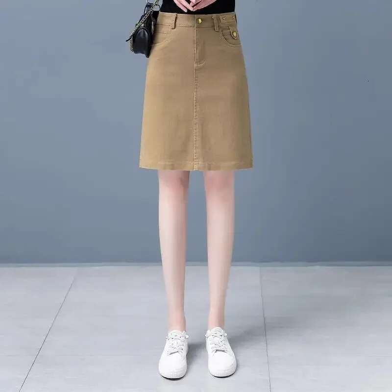 Black To Knees Length Jeans Skirts for Women High Quality Stylish Y2k Vintage Korean Fashion Style Aesthetic Woman Denim Skirt