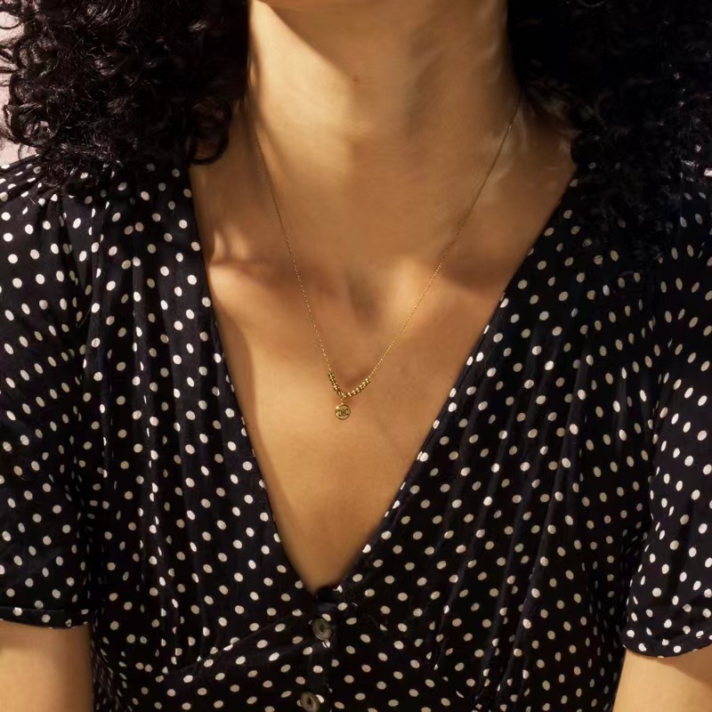 Collarbone Chain Simple Niche Versatile Arc de Triomphe Titanium Steel Non-Fading Gold-Plated Necklace for Women