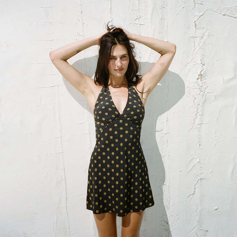 Buttock Women Designer Clothing Dresses for Woman Designer Sexy 723 Summer New 2025 Polka Dot Silk Halter Deep V Tie Dress Vacation Style Sexy Backles