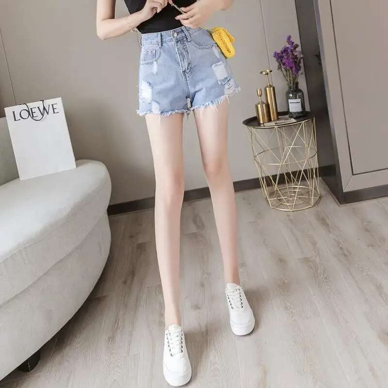 Womens Shorts Mini With Waist Pocket Short Pants For Women To Wear Ripped Jeans Loose Baggy Denim New In Classic Luxury Fashion