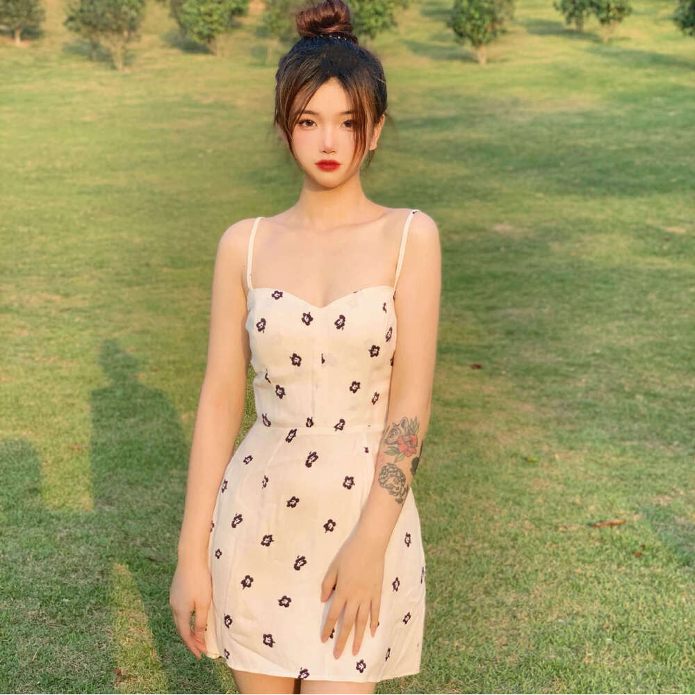 Vestidos Dresses for Woman Party Party Dresses for Women 627 Summer New 2025 Printed Square Neck Slim Fit Short Camisole Sexy Pure Desire French Style