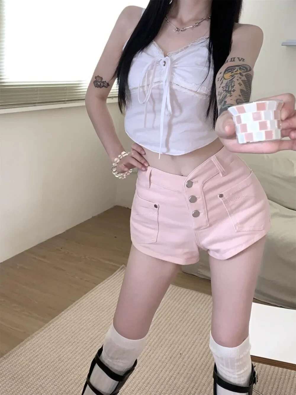 Short Jean Pants Woman Sexy With Waist Pocket Low Price Denim Shorts for Women Hot Y2k Vintage Korean Style Youthful XL Outfits