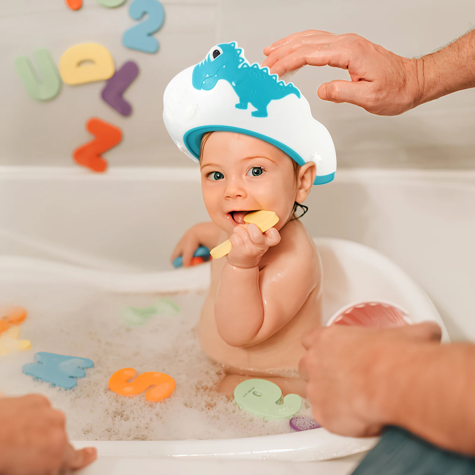 4pcs Baby Shower Hat Set Hair Washing Guard for Kids Bath Time Dinosaur Adjustable Premium Material Safe to Use 250617