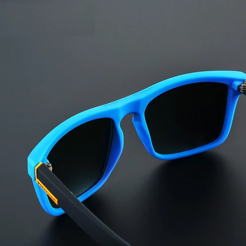 Fashion Square Vintage Polarized Sunglasses Men Women Retro Driving Fishing er Sun Glasses UV400 Eyewear 250616