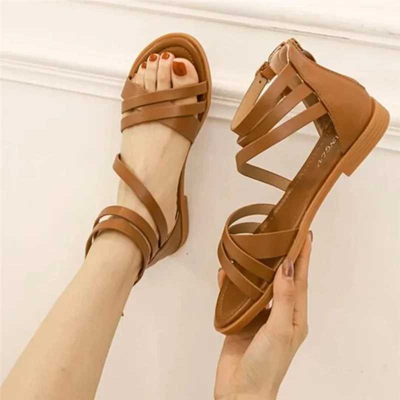 YAERNI 36-42 Large Size Sandals Women Summer New Style Ladies Casual Flat Simple Beach Sandals Fashion Vacation Roman Sandals Z250617