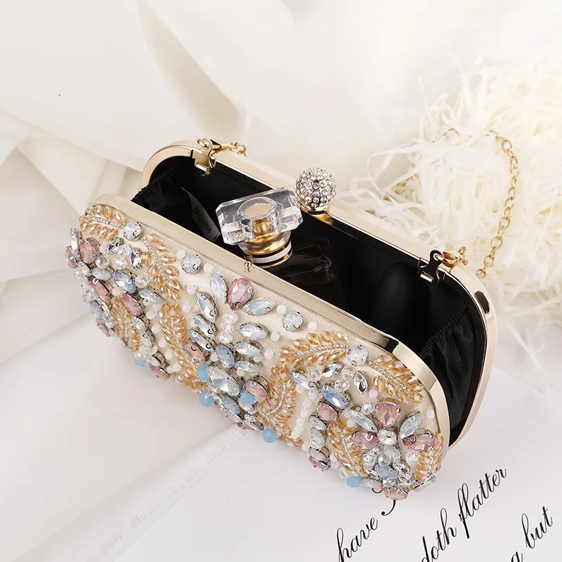 Womens Evening Bag Bridal Clutch Party Wedding Female chain shoulder Purse Bags Crystal Handbags 250614